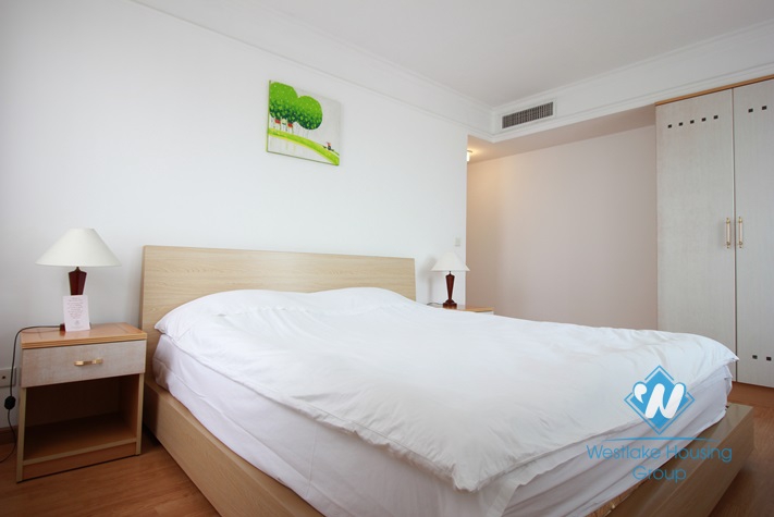 Furnished, gorgeous high-rise apartment for rent in Ba Dinh, Hanoi 